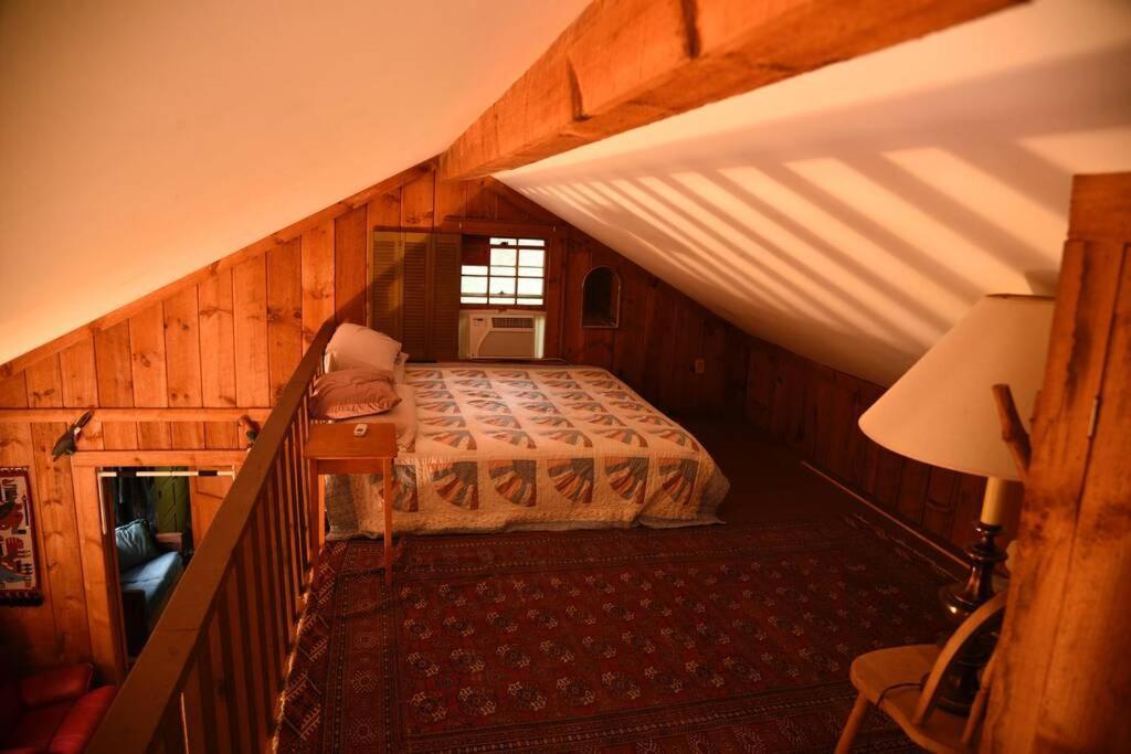 Fox Trot Cabin Meadows of Dan Exterior photo